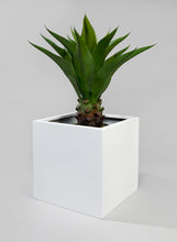 Load image into Gallery viewer, Kyvika Fiberstone Square Pot