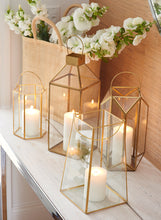 Load image into Gallery viewer, Natural Raffia Bag
